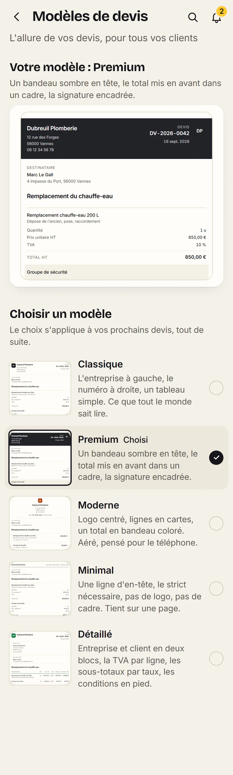 Écran Modèles de devis : l'aperçu du modèle Premium, puis la liste des cinq modèles, Classique, Premium, Moderne, Minimal et Détaillé, chacun avec son aperçu.